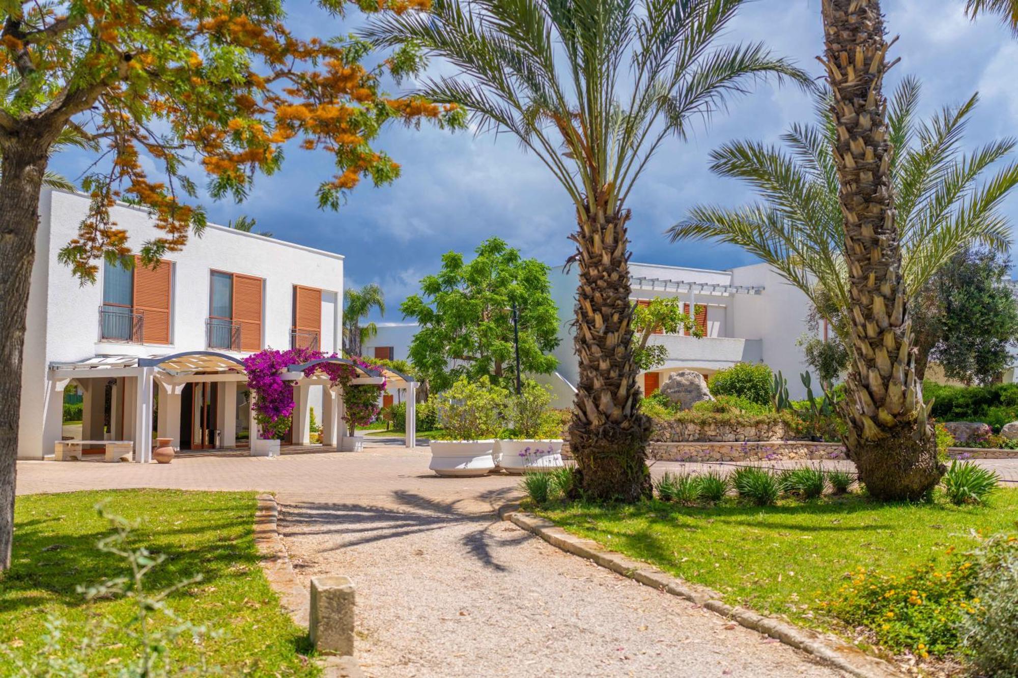 סנט'איזידורו Blu Salento Village מראה חיצוני תמונה