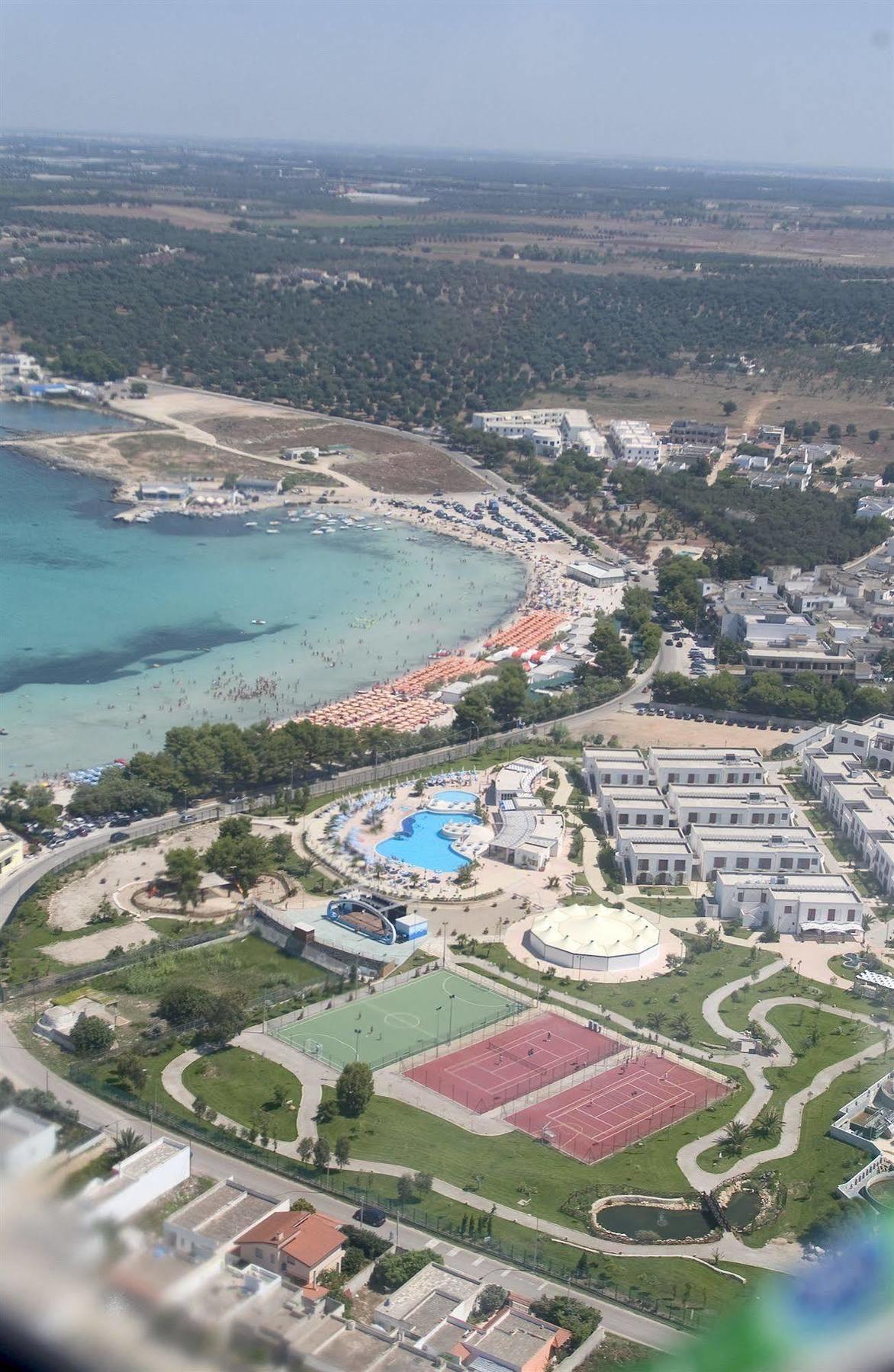 סנט'איזידורו Blu Salento Village מראה חיצוני תמונה